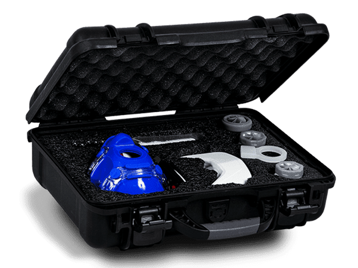 VO2 Master Analyzer complete pro kit with reusable mask, calibration syringe, filters, HR monitor, and waterproof case