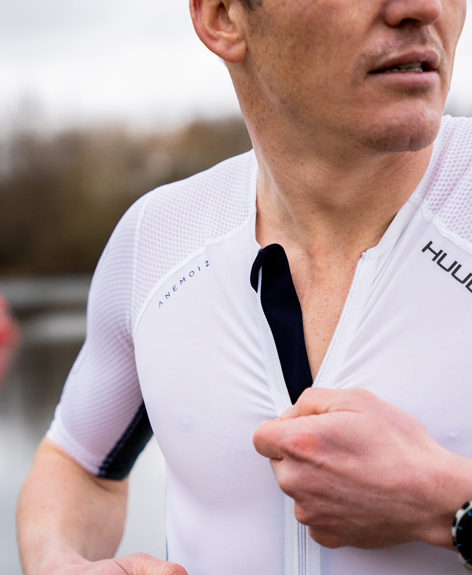 HUUB Anemoi 2 Tri Suit, SUB22 and 22PLUS – optimal aerodynamic fabrics for your race speed.